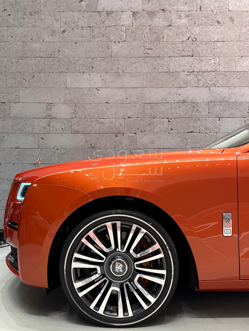 2024 رولز رويس قوست بلاك اديشن