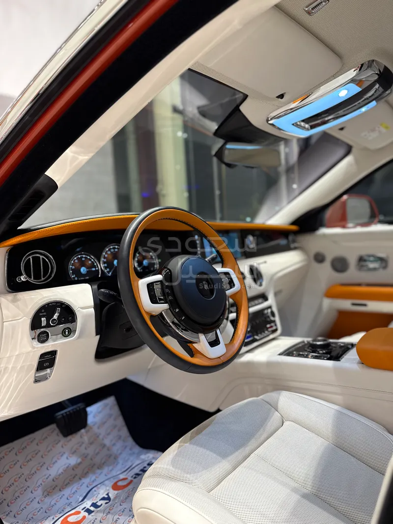 2024 رولز رويس قوست بلاك اديشن