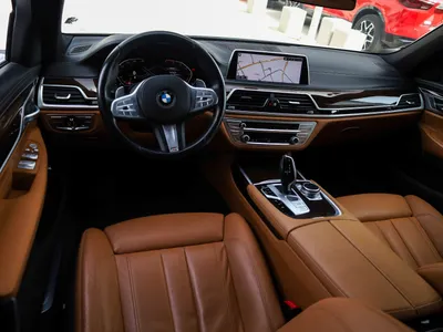 2020 بي ام دبليو الفئة السابعة 730 إل أي