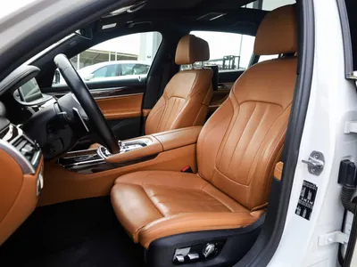 2020 بي ام دبليو الفئة السابعة 730 إل أي