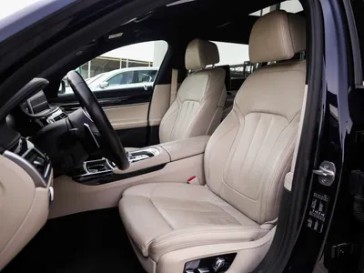 2020 بي ام دبليو الفئة السابعة 730 إل أي