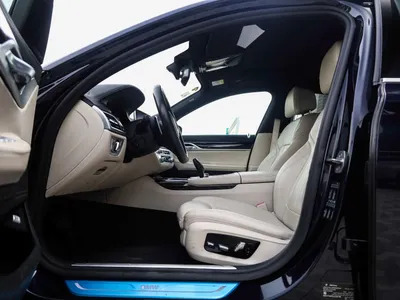 2020 بي ام دبليو الفئة السابعة 730 إل أي