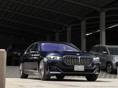 2020 بي ام دبليو الفئة السابعة 730 إل أي