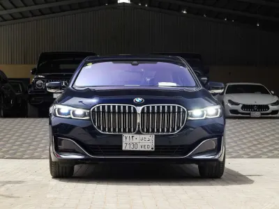 2020 بي ام دبليو الفئة السابعة 730 إل أي