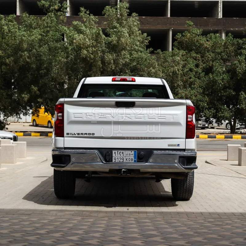 2021 شفروليه سلفرادو