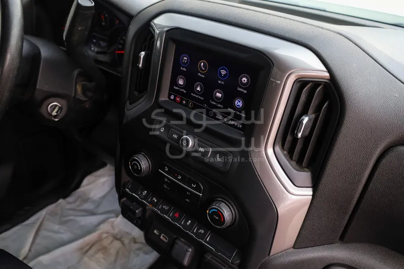 2021 شفروليه سلفرادو