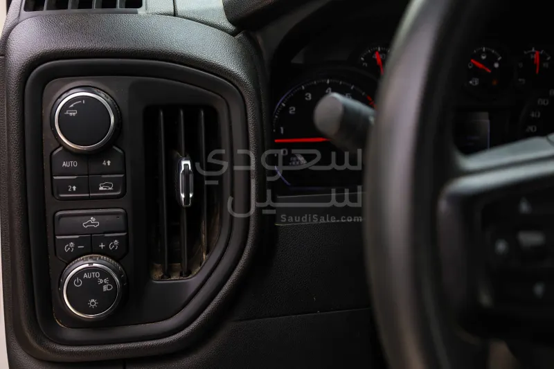 2021 شفروليه سلفرادو