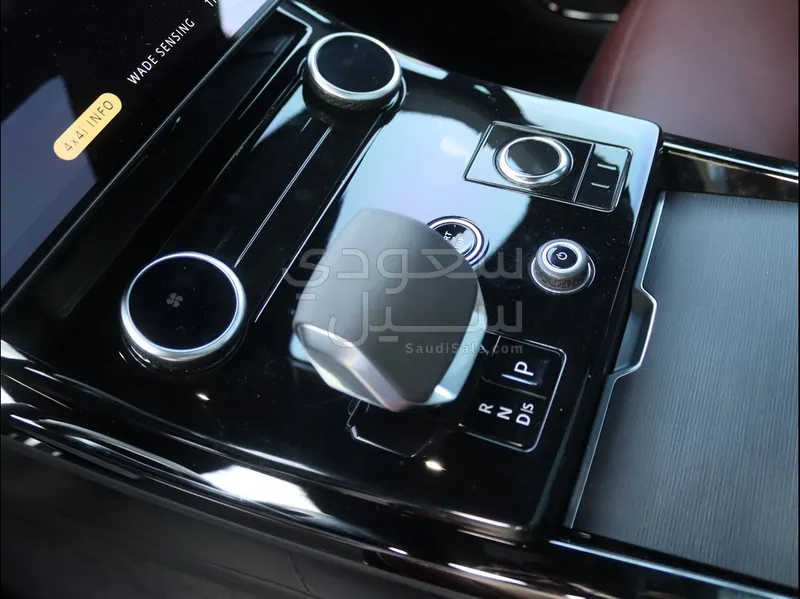 2023 لاند روفر رينج روفر سبورت اس اي