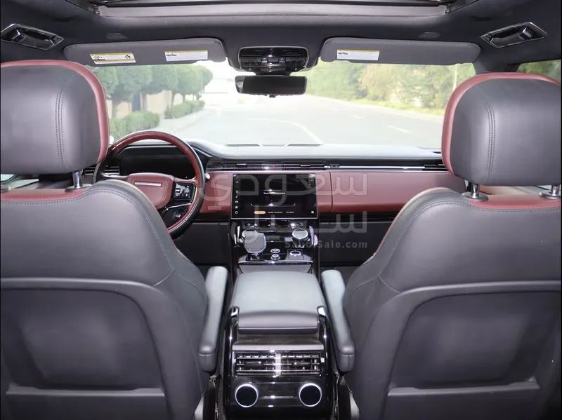 2023 لاند روفر رينج روفر سبورت اس اي