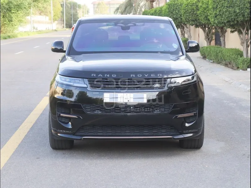 2023 لاند روفر رينج روفر سبورت اس اي