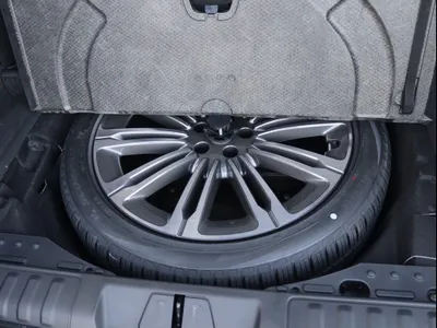 2023 لاند روفر رينج روفر سبورت اس اي