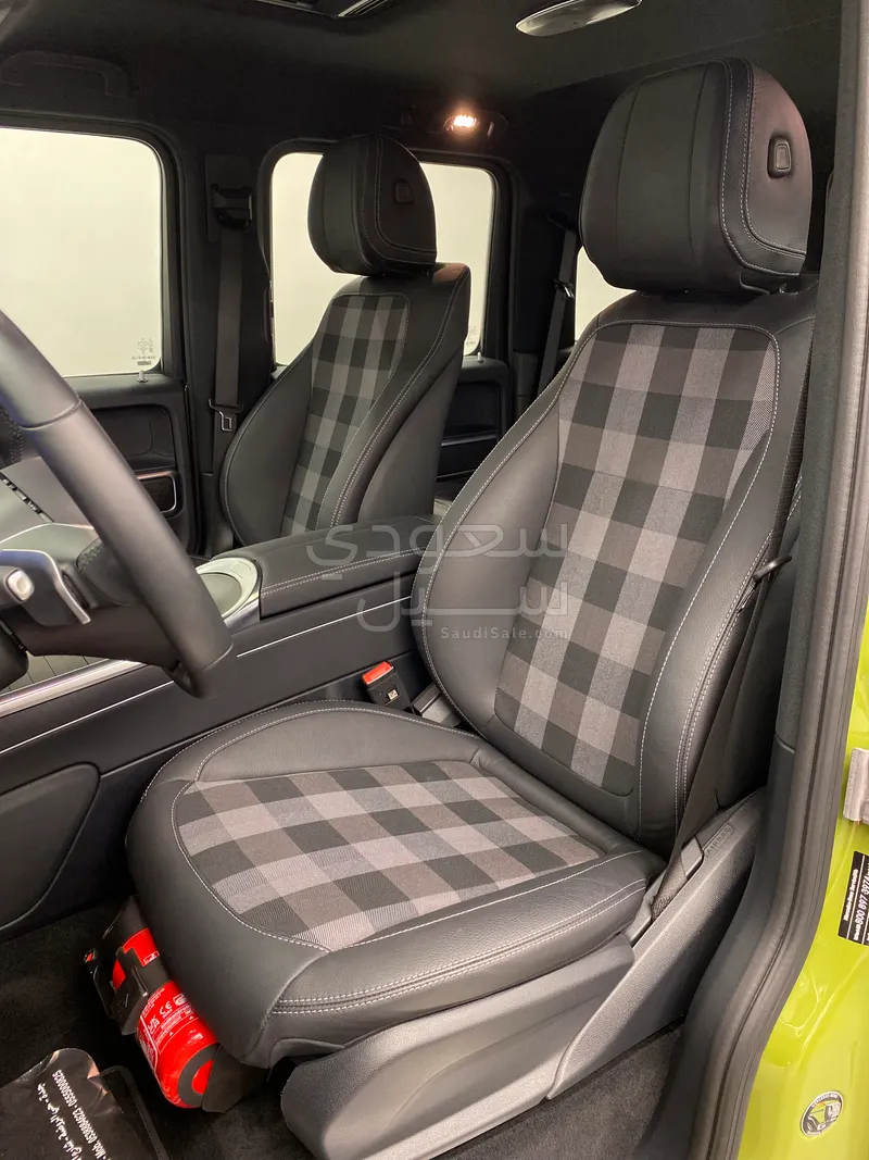 2025 مرسيدس - بنز جي 500 أي إم جي