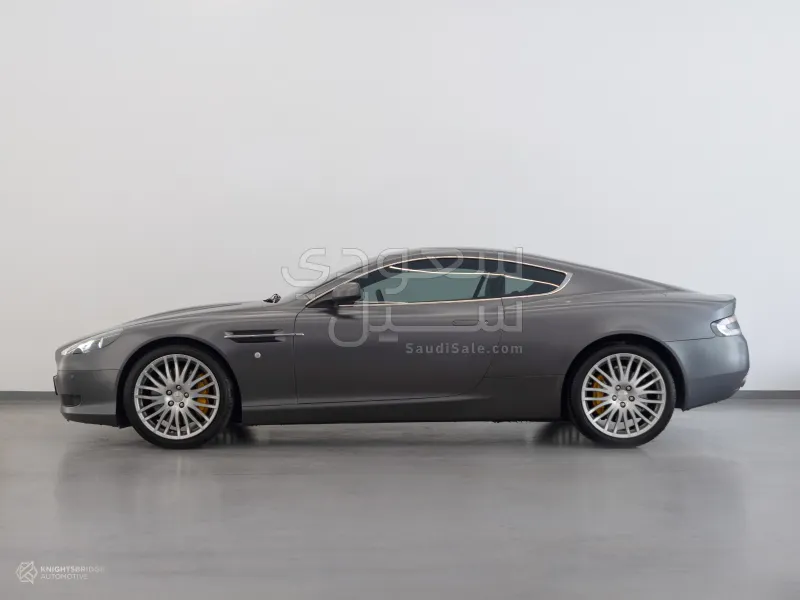 2009 استون مارتن دي بي 9