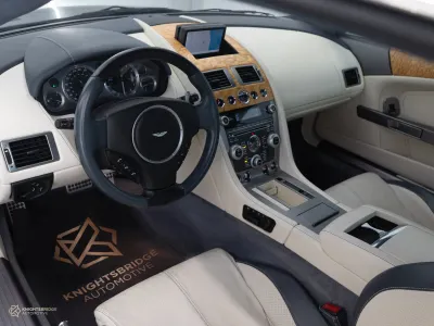 2009 استون مارتن دي بي 9