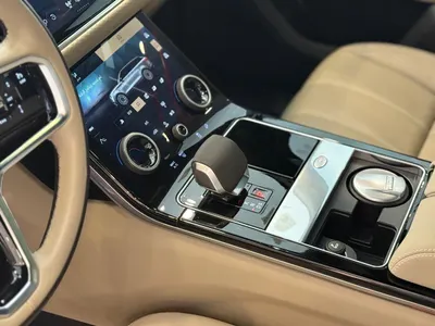 2023 لاند روفر رينج روفر فيلار فيلار