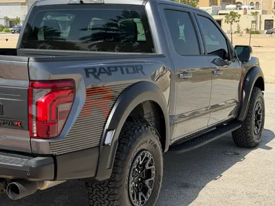 2025 فورد اف 150 رابتور ار