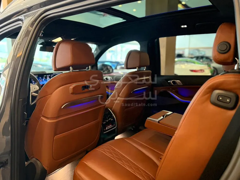 2023 بي ام دبليو الفئة اكس 7