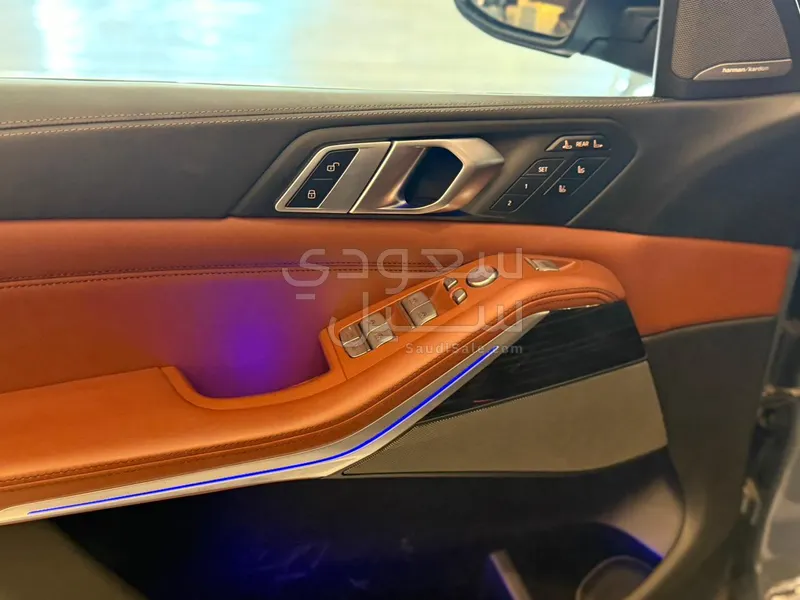 2023 بي ام دبليو الفئة اكس 7