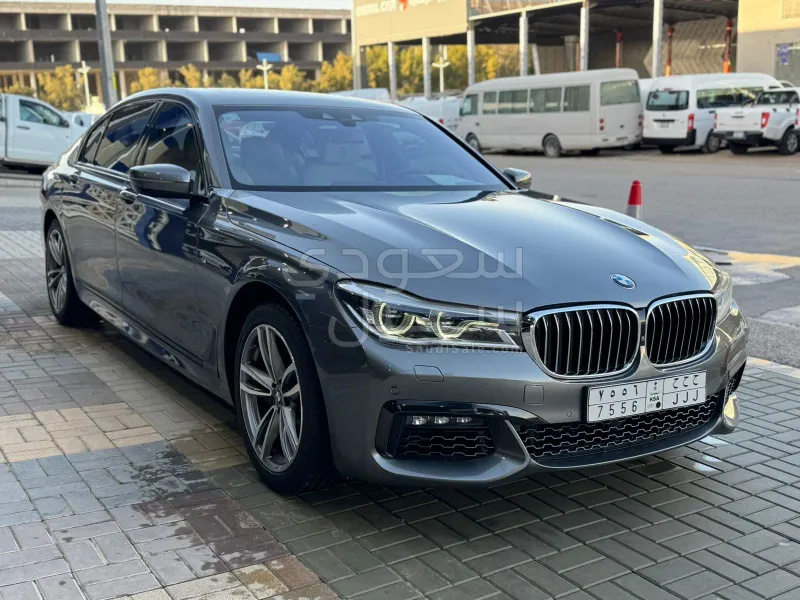 2016 بي ام دبليو الفئة السابعة 740 إل أي