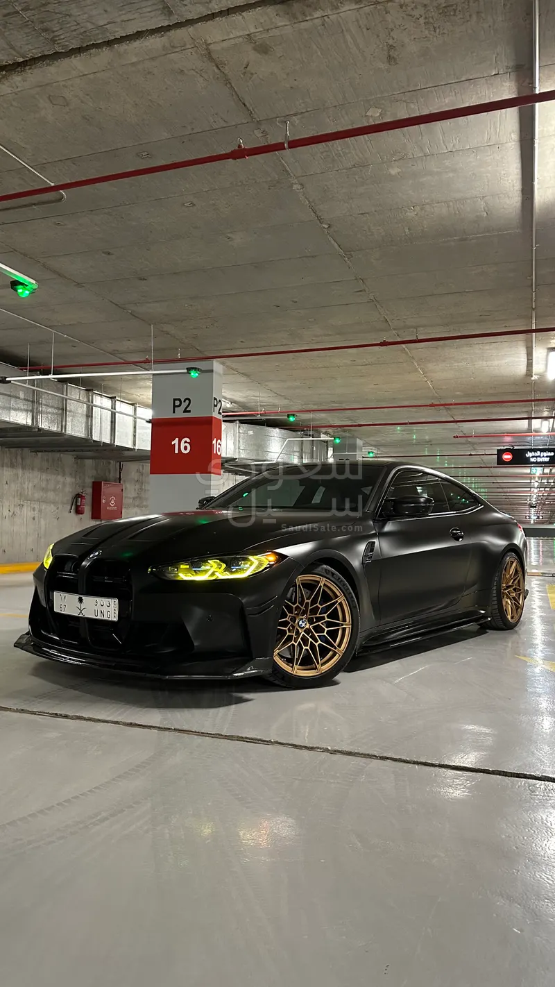 2022 بي ام دبليو الفئة ام إم 4 كومبيتيشن