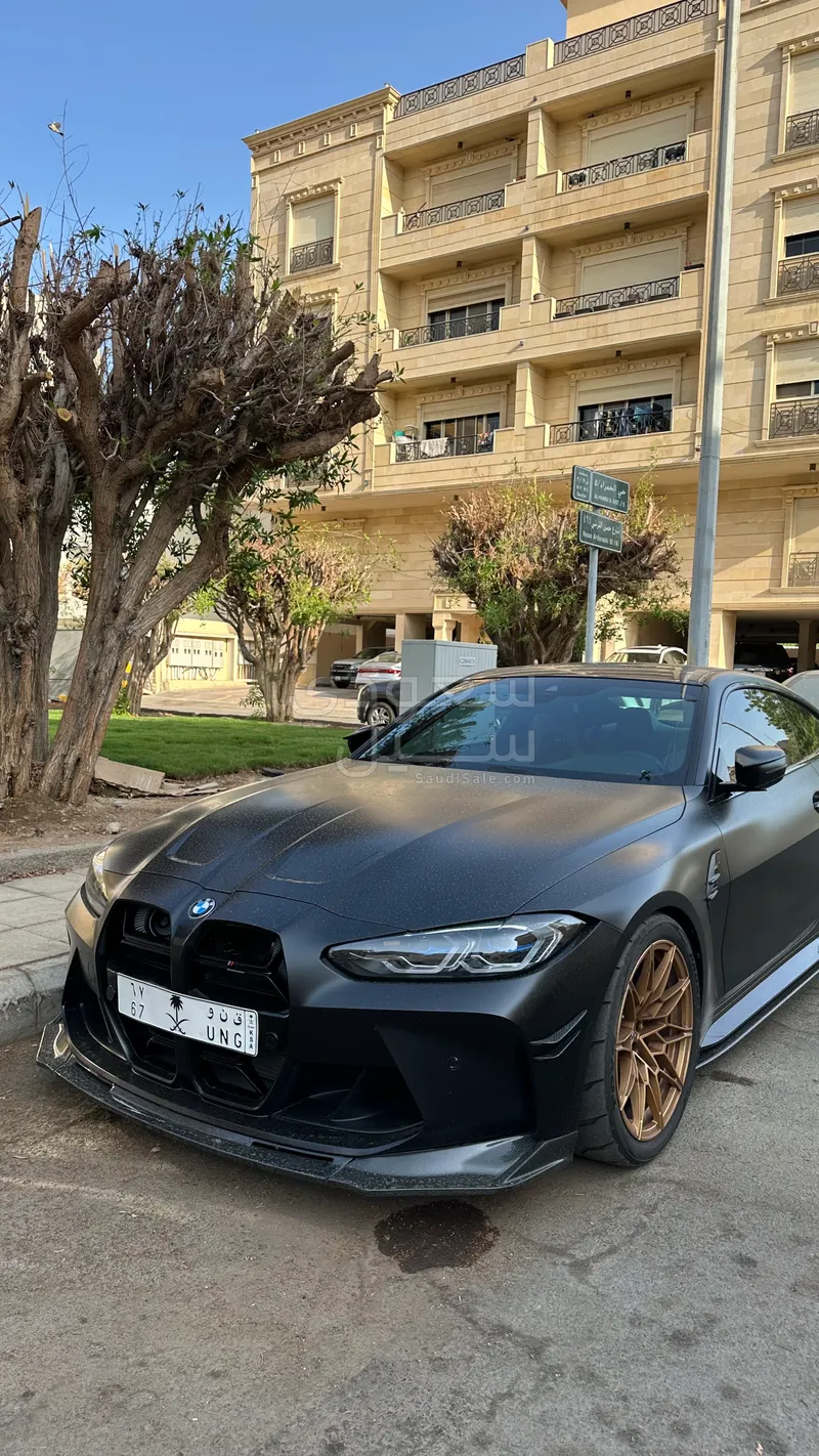 2022 بي ام دبليو الفئة ام إم 4 كومبيتيشن