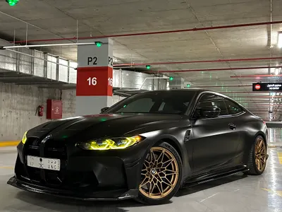 2022 بي ام دبليو الفئة ام إم 4 كومبيتيشن