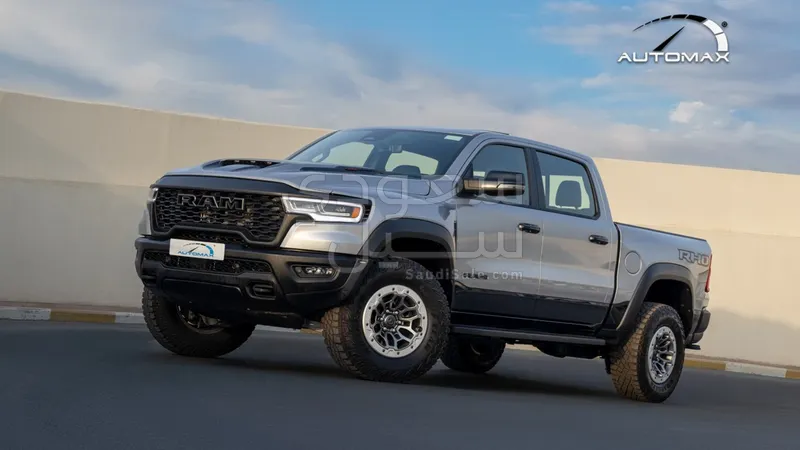 2025 دودج رام تي ار اكس