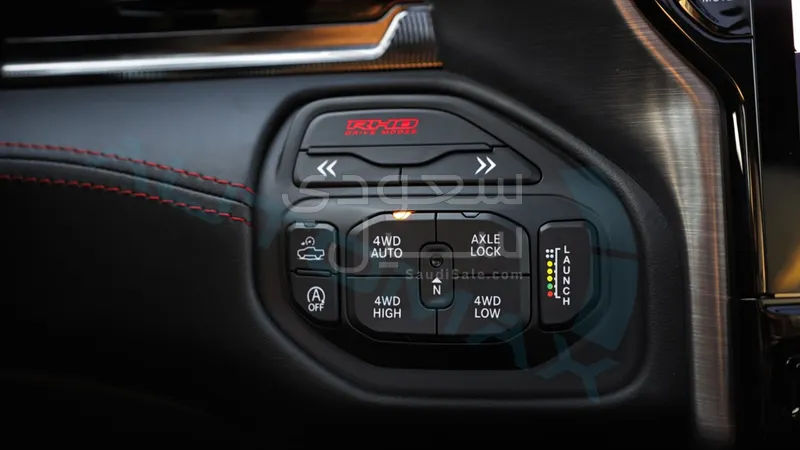 2025 دودج رام تي ار اكس