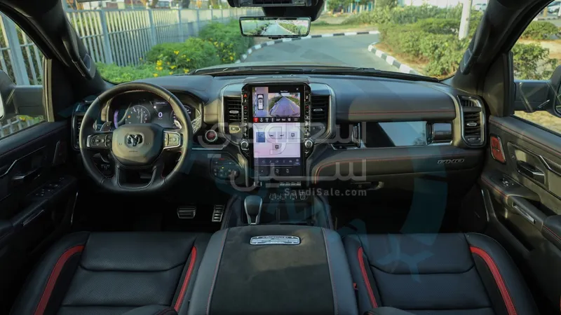 2025 دودج رام تي ار اكس