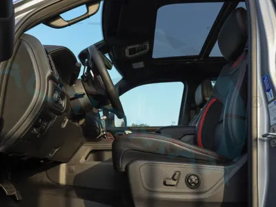 2025 دودج رام تي ار اكس