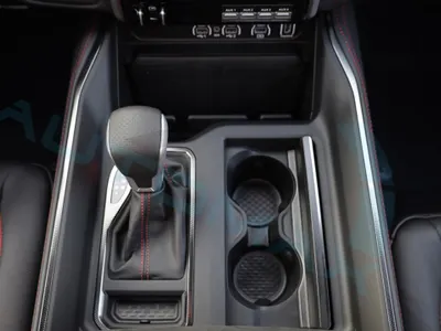 2025 دودج رام تي ار اكس