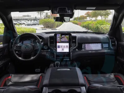 2025 دودج رام تي ار اكس