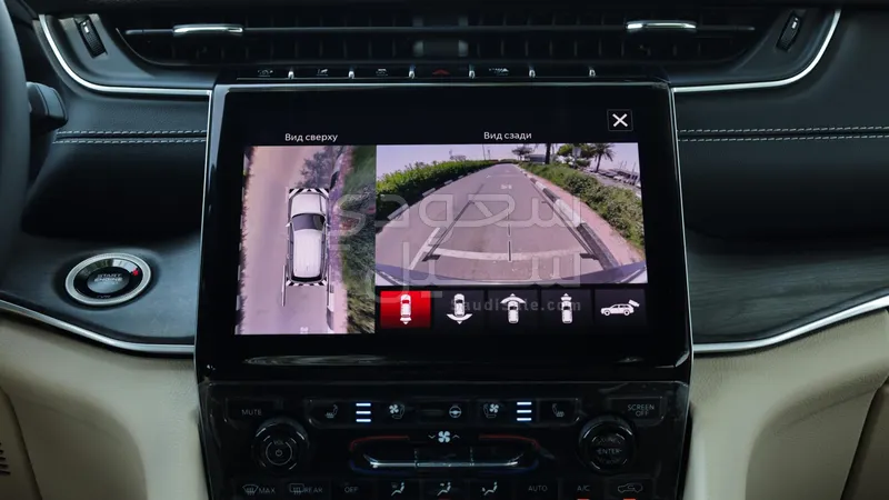 2025 جييب جراند شيروكي ليمتد بلس