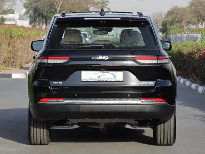 2025 جييب جراند شيروكي ليمتد بلس