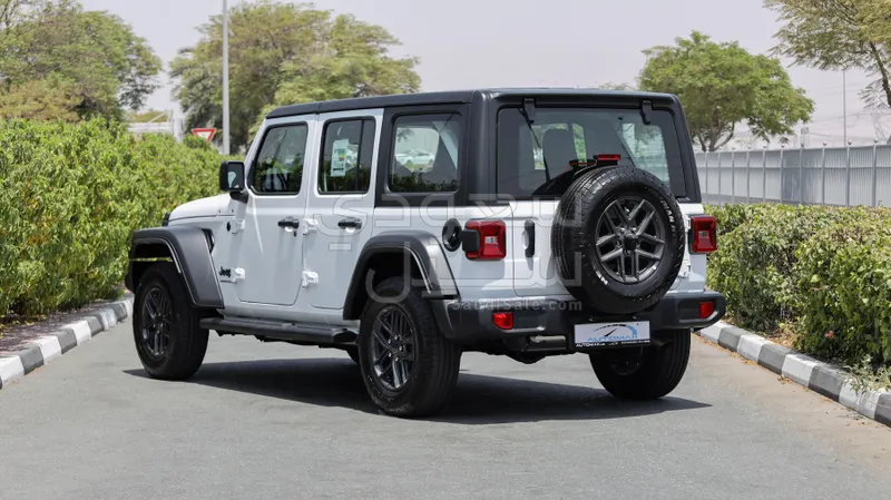 2025 جييب رانجلر سبورت