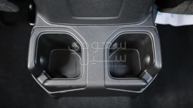 2025 جييب رانجلر سبورت