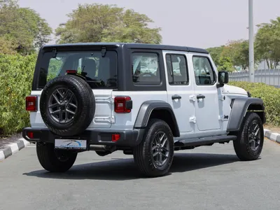 2025 جييب رانجلر سبورت