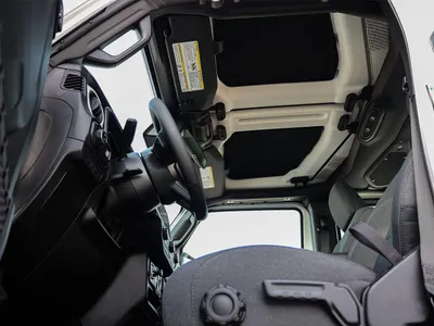 2025 جييب رانجلر سبورت