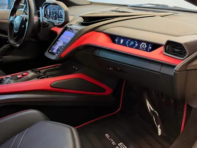 2024 لمبرجيني ريفويلتو