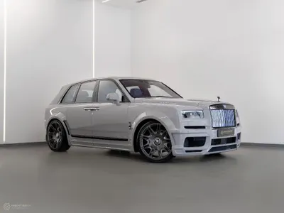 2022 رولز رويس كولينان بلاك بادج