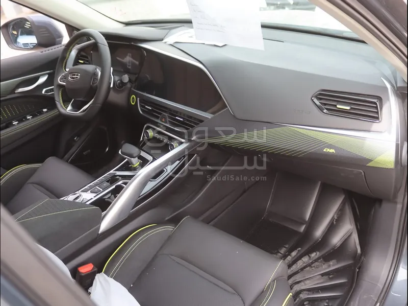 2024 جيلي توجيلا