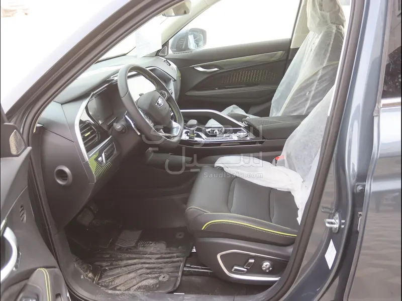 2024 جيلي توجيلا