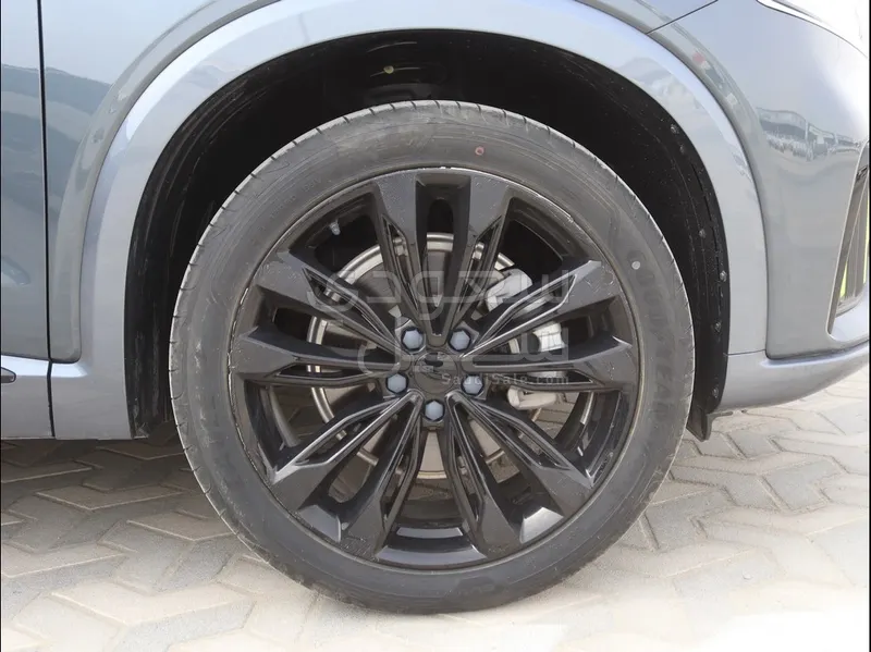 2024 جيلي توجيلا