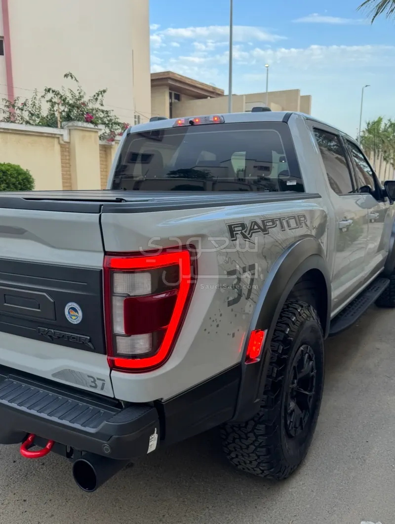 2023 فورد اف 150 رابتور