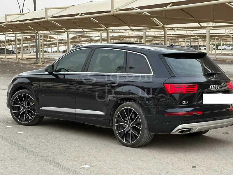 2017 اودي كيو 7 سوبر تشارج