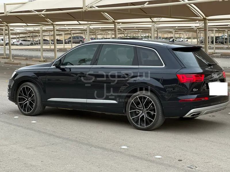 2017 اودي كيو 7 سوبر تشارج
