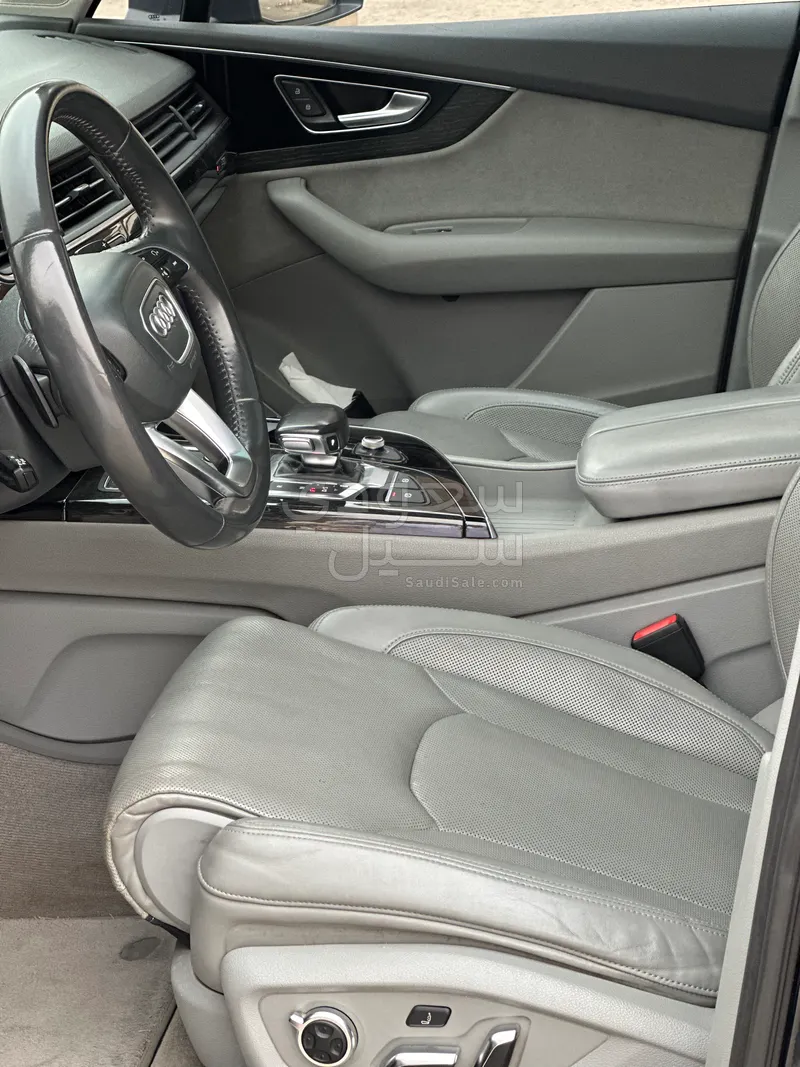 2017 اودي كيو 7 سوبر تشارج