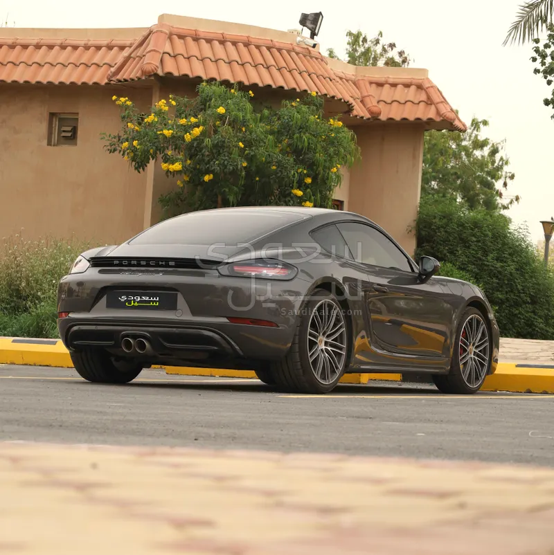 2022 بورش 718 كايمان اس