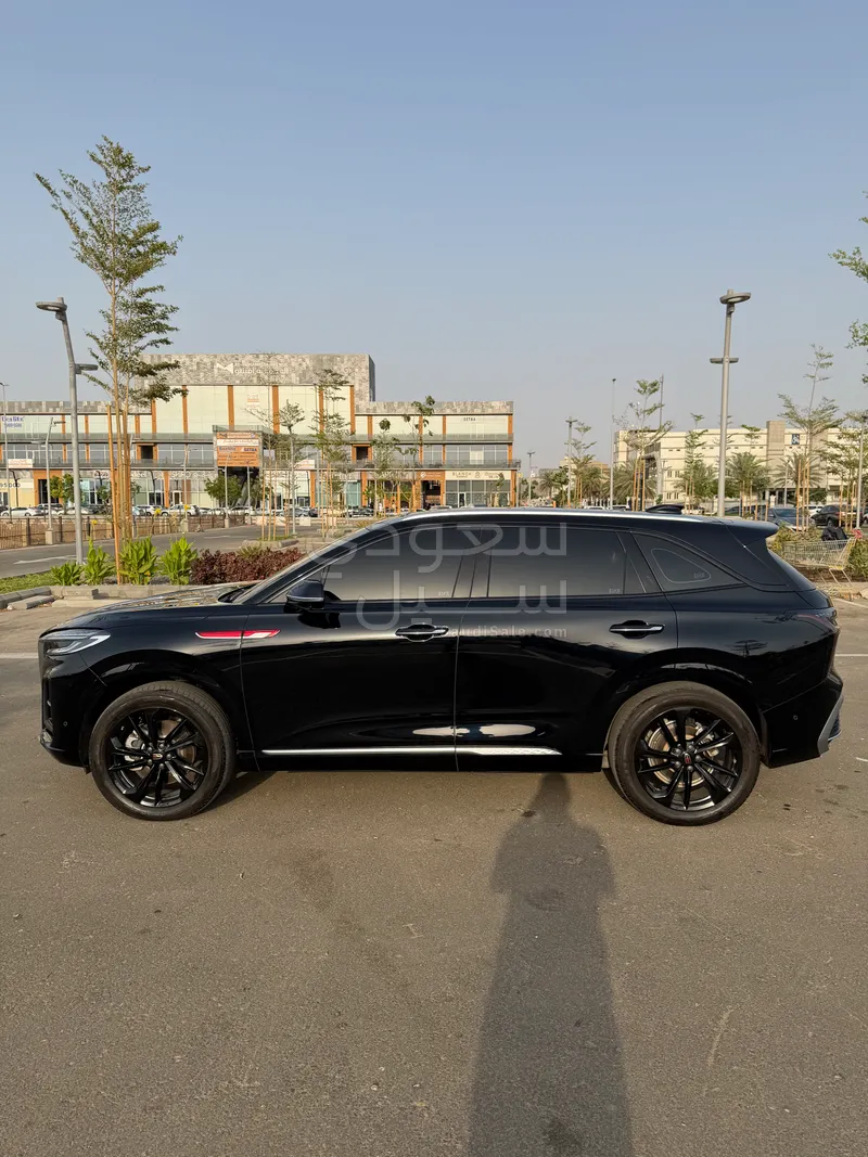 2025 هونشي اتش اس ثري فلاق شب فور دبليو دي