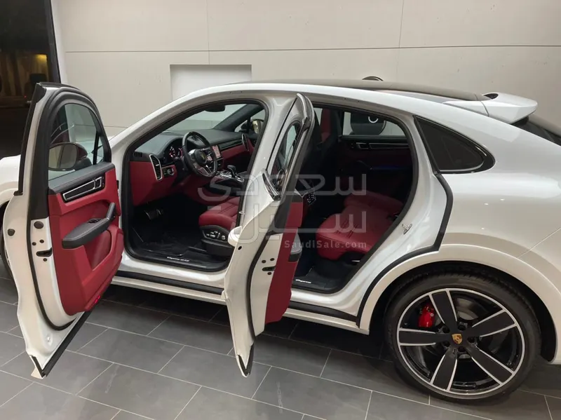 2021 بورش كايين جي تي اس